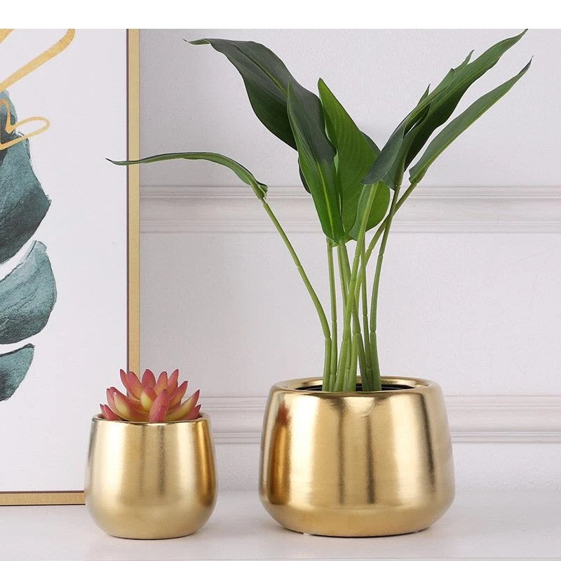Minimalistische Goldene Keramikvase – Modernes Dekor - Apoletta