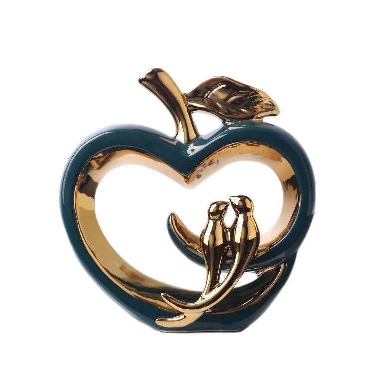 Moderne Goldene Herzskulptur (Hohl) – Liebe Kunstwerk - Apoletta