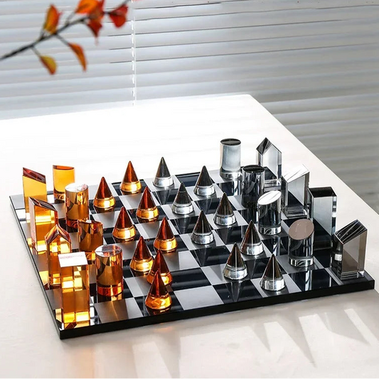 Minimalistische Kristall-Schachfigur – Geometrisches Kunstwerk - Apoletta