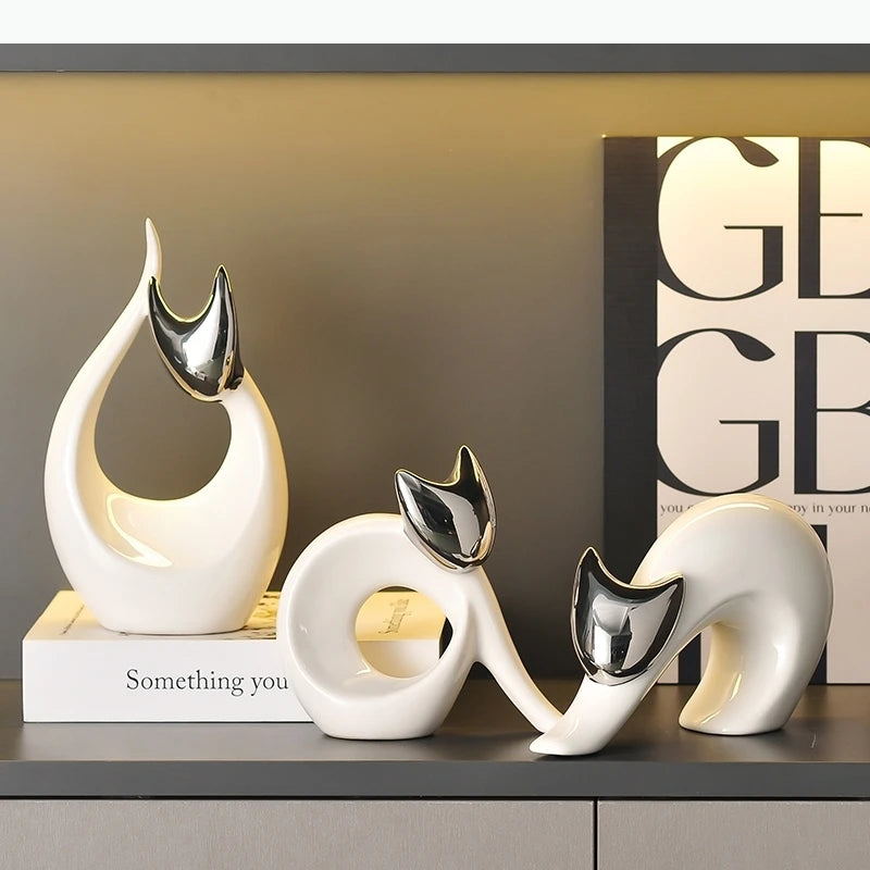 Abstrakte Keramik-Kätzchen Statue – Weißes Ästhetisches Dekor - Apoletta