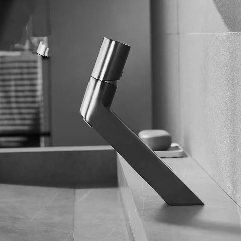 Kreativer Waschtisch-Wasserhahn in Gebürstetem Gold - Apoletta