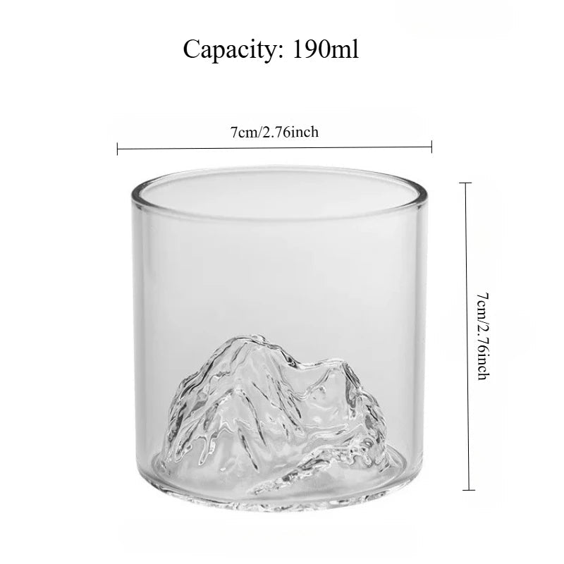 3D - Whiskyglas "Japanischer Berg": Handgefertigtes Glas mit Holzbox für Liebhaber - ApolettaApoletta