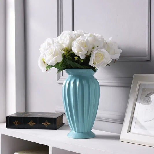 Keramik - Blumenvase: Moderne, minimalistische Vase im europäischen Stil - ApolettaApoletta