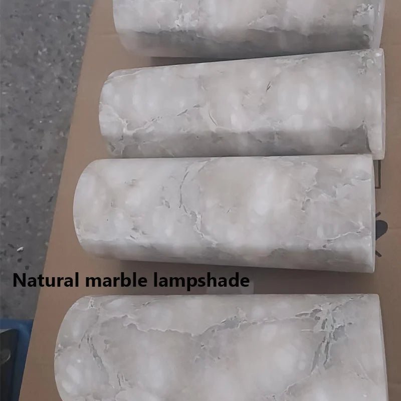 Moderne Wandlampe aus Naturmarmor - ApolettaApoletta