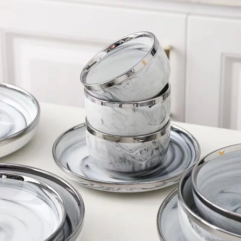 Keramikteller mit Silberrand: Marmor - Design für Steak, Schüsseln & Familien - Dinner - ApolettaApoletta