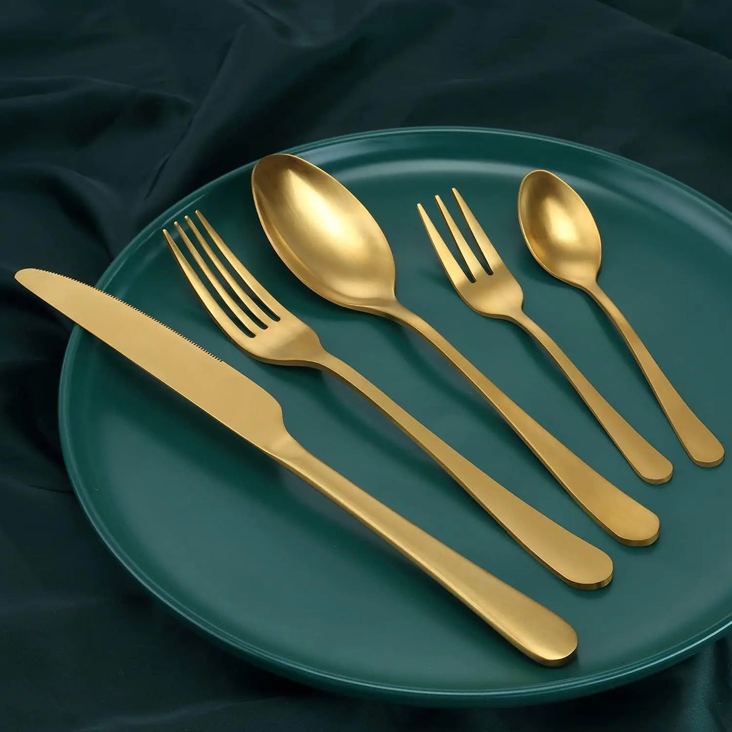 60 - teiliges goldenes Besteck - Set: Hochwertiges Edelstahl - Geschirr für den Geschirrspüler - ApolettaApoletta