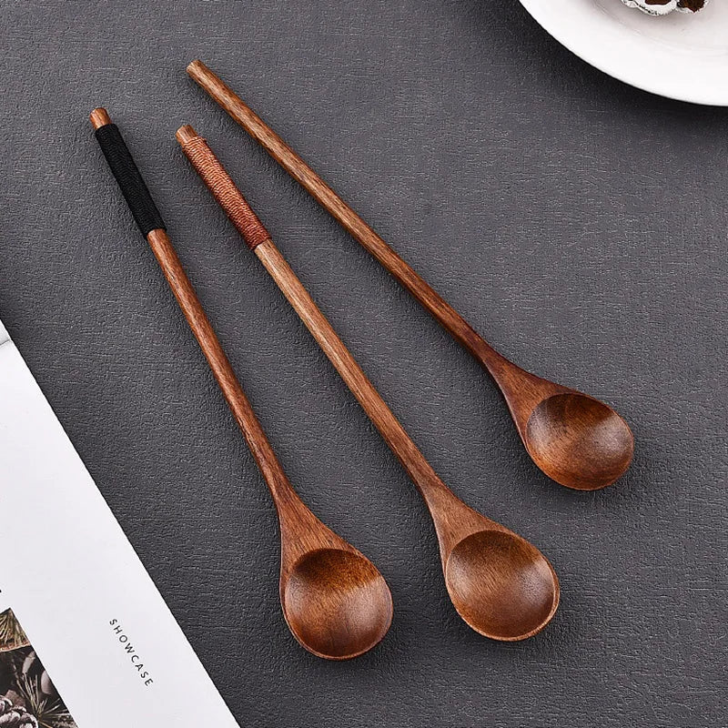 Japanische Teelöffel aus Holz: 6er - Set lange Kaffeelöffel für Tee, Honig & Dessert - ApolettaApoletta