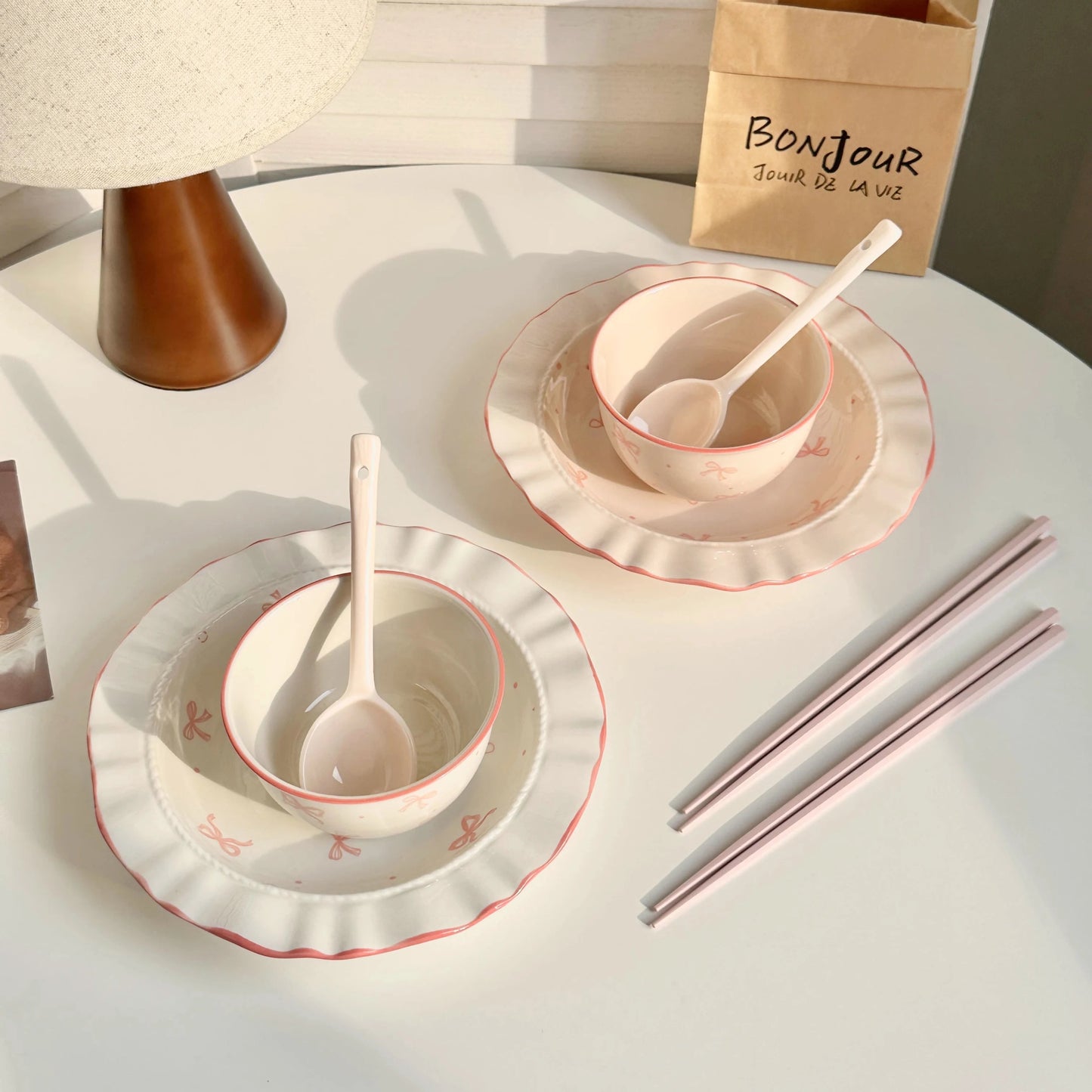 Keramik - Set mit Schleife (6 - teilig): Niedliche Schüssel & Teller für den täglichen Gebrauch - ApolettaApoletta