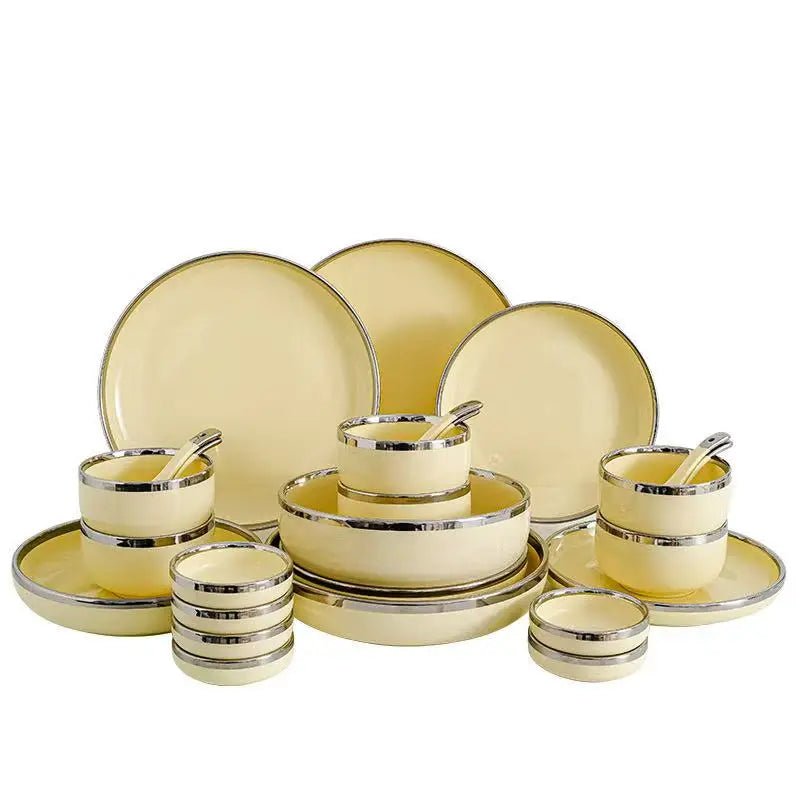 Keramikteller mit Silberrand: Stilvolles Geschirr - Set für Steak & Co. - ApolettaApoletta