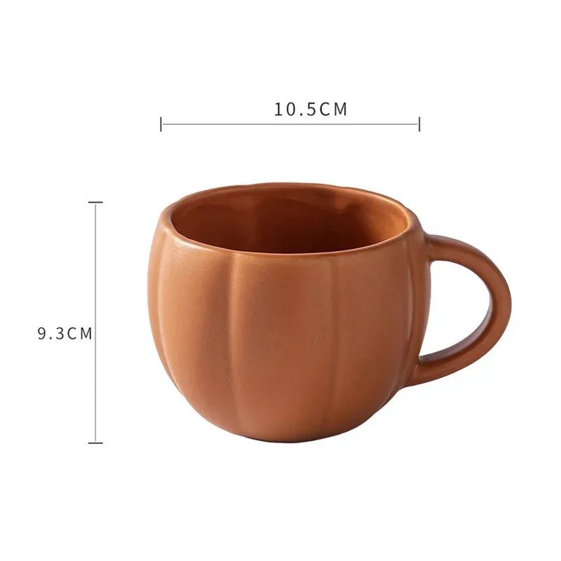 Kürbis - Keramiktasse (450 ml): Retro - Halloween - Becher mit Emaille - Griff für Kaffee & Milch - ApolettaApoletta