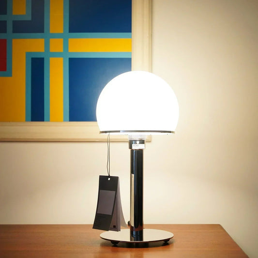 Minimalistische LED - Stehlampe im dänischen Industrial - Stil – Augenschonendes Licht für Ihr Zuhause - ApolettaApoletta