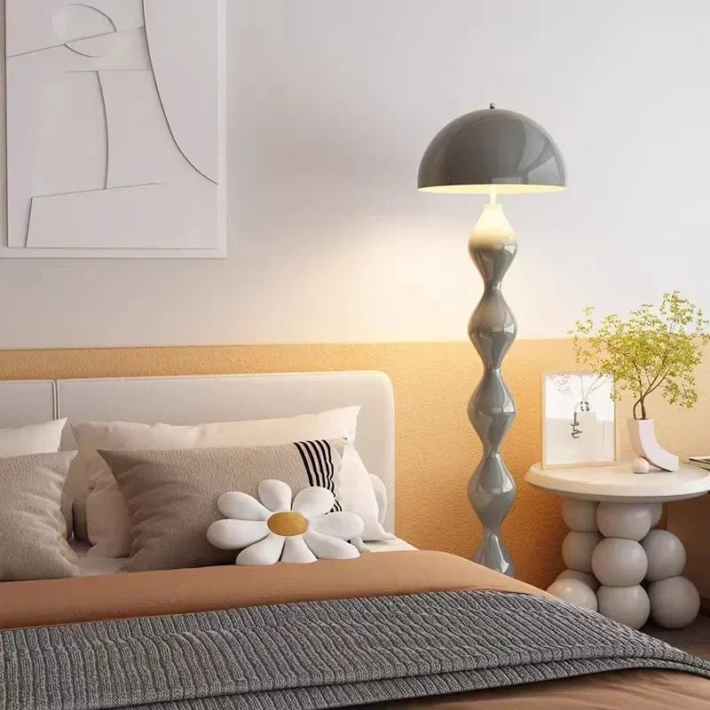 Kreative Pilz - Stehlampe: LED - Lampe für Wohnzimmer, Schlafzimmer & Hotel - Deko - ApolettaApoletta