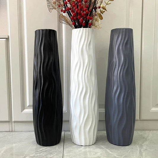 Große Bodenvase: Strukturierte Standvase mit exquisitem Linien - Design für das WohnzimmerGroße Bodenvase, strukturierte Standvase, exquisite Linien - Designvase für das Wohnzimmer - ApolettaApoletta
