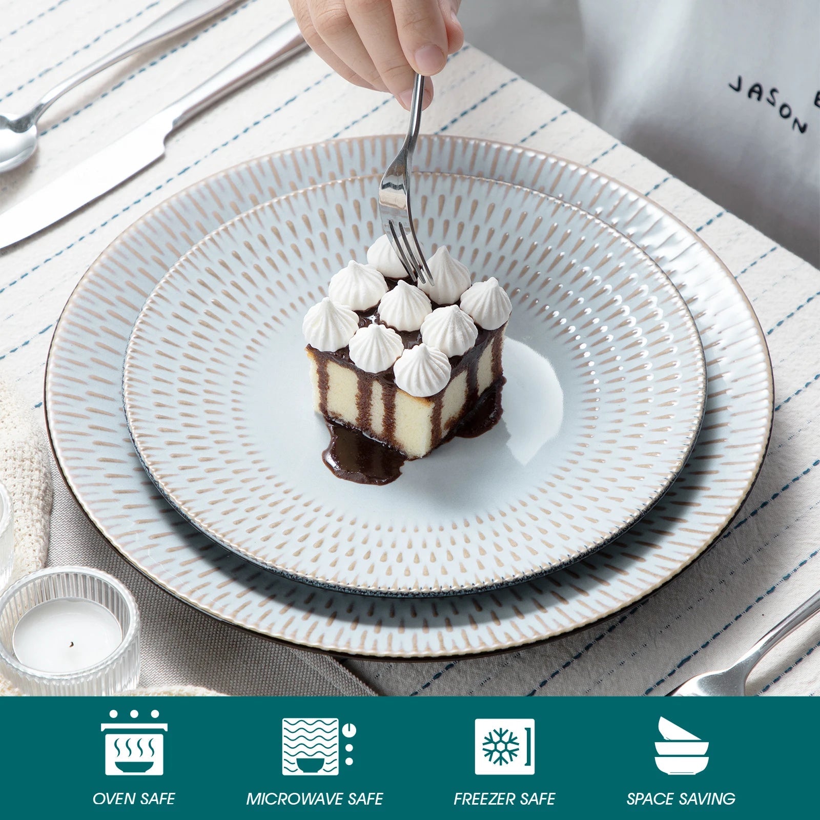 Beiges Geschirrset mit Relief: 16/32 - teilig aus Steinzeug für 4 oder 8 Personen - ApolettaApoletta