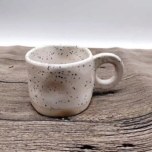 250 ml Keramik - Becher: Handgemacht mit Ringgriff für Kaffee & Heiße Schokolade - ApolettaApoletta