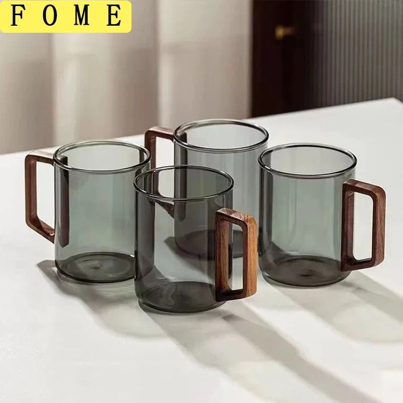 Glas - Tassen mit Walnuss - Griff: 2er - /4er - /6er - Set hitzebeständige Becher für Kaffee & Tee (300 ml) - ApolettaApoletta