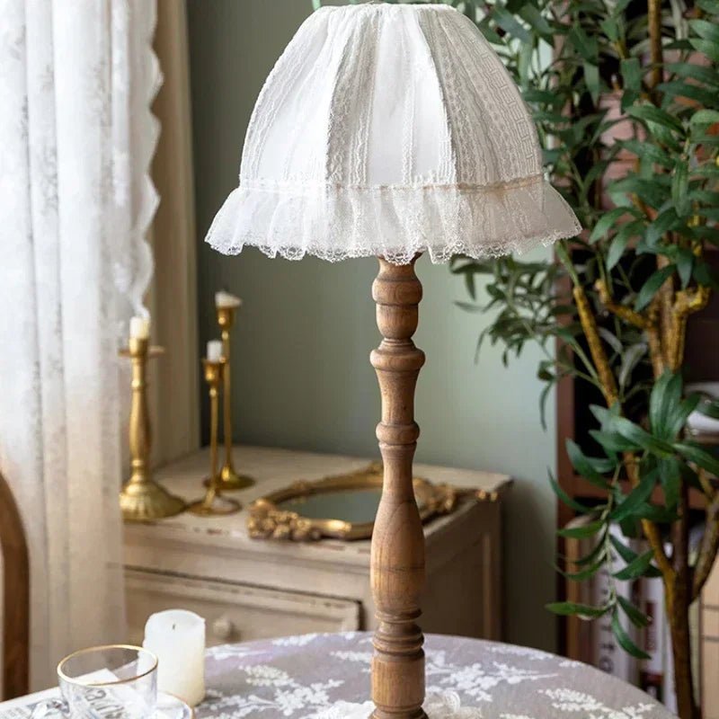 Leichte Luxus - LED - Tischlampe: Amerikanische Retro - Spitzenlampe für Schlafzimmer & Schrank - ApolettaApoletta