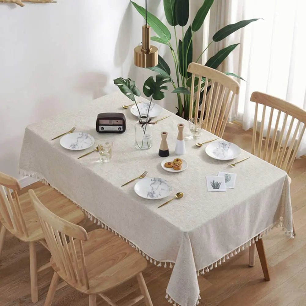 Leinen - Tischdecke mit Quasten: Staubdicht & stilvoll für Küche und Esszimmer - ApolettaApoletta