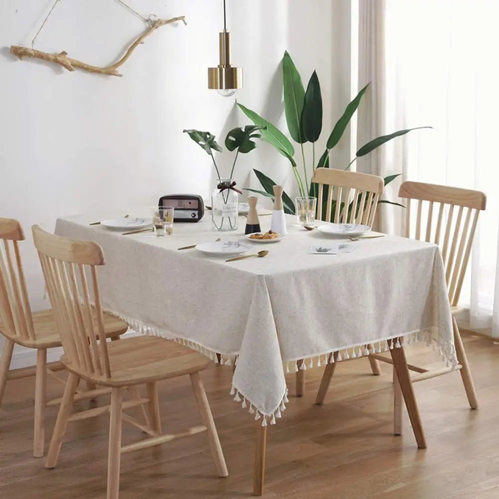 Leinen - Tischdecke mit Quasten: Staubdicht & stilvoll für Küche und Esszimmer - ApolettaApoletta