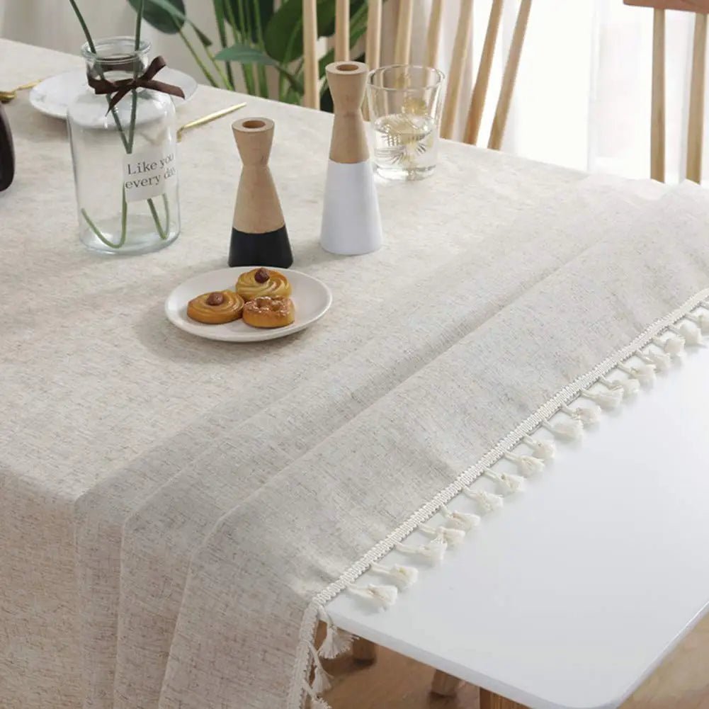 Leinen - Tischdecke mit Quasten: Staubdicht & stilvoll für Küche und Esszimmer - ApolettaApoletta