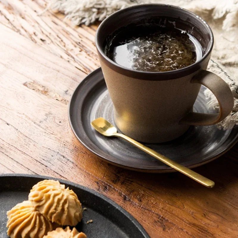 Japanisches Steinzeug - Kaffeetassen - Set: 350 ml, handgefertigt & im Retro - Stil - ApolettaApoletta