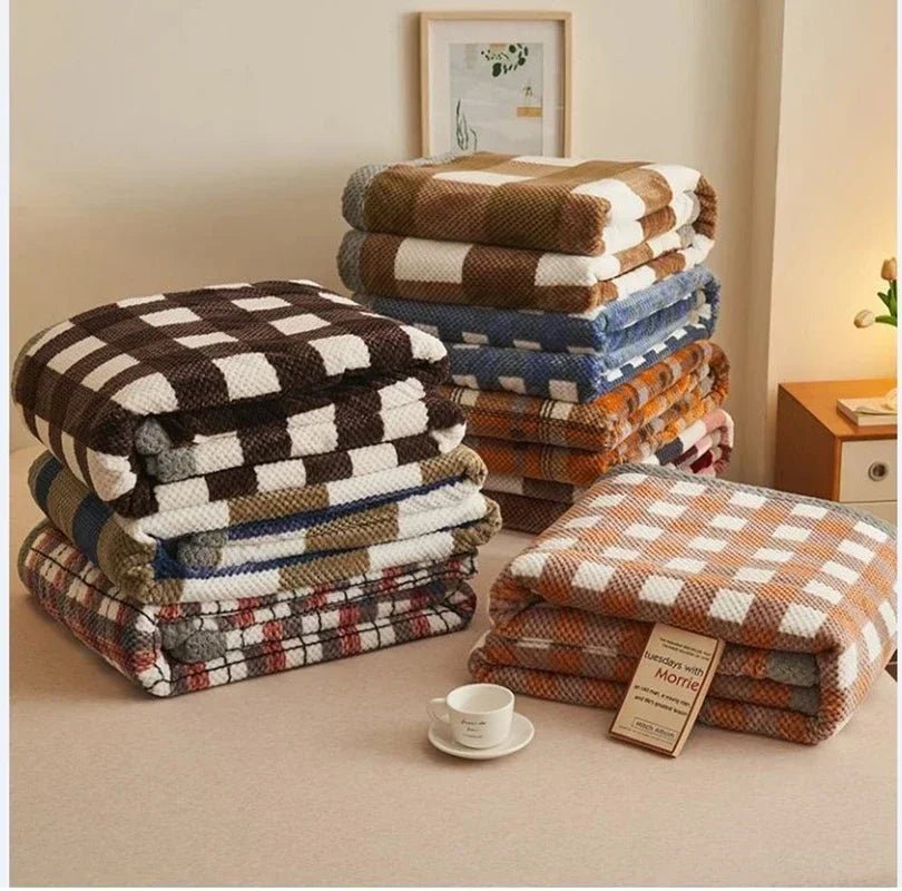 Japanische Strickdecke aus Chenille - Garn: Maschinenwaschbarer Überwurf für Couch & Bett - ApolettaApoletta