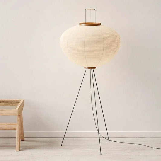 Stehlampe im Wabi - Sabi - Stil: Japanische Vintage - Stehlampe für Schlaf - und Wohnzimmer - ApolettaApoletta