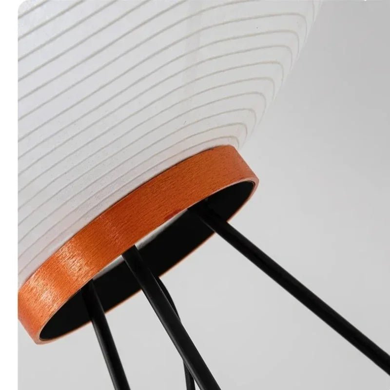 Stehlampe im Wabi - Sabi - Stil: Japanische Vintage - Stehlampe für Schlaf - und Wohnzimmer - ApolettaApoletta