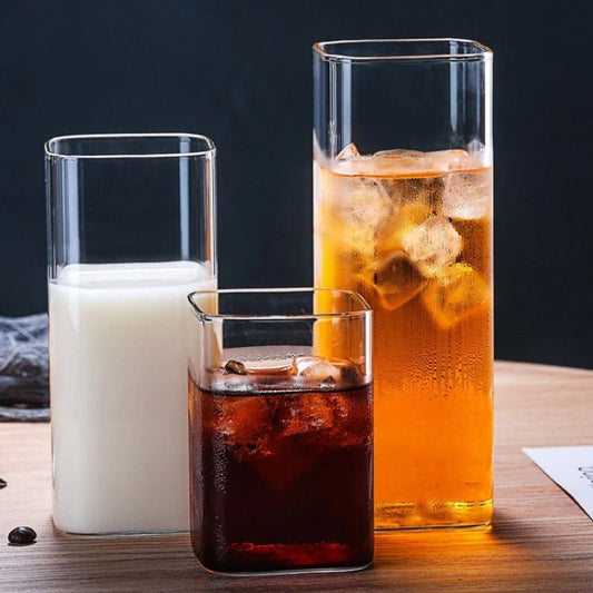 Quadratische Glasschale: Große Kapazität für Kaltgetränke, Milch, Saft, Bier & Kaffee - ApolettaApoletta