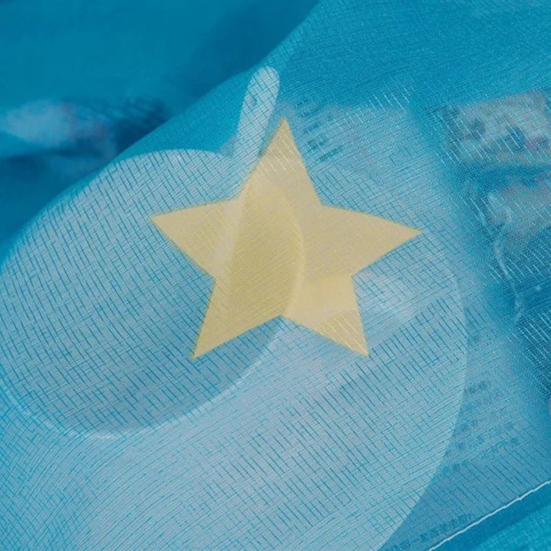 Blauer Sternen - & Planeten - Vorhang: Transparenter Tüll für Jungenzimmer - ApolettaApoletta