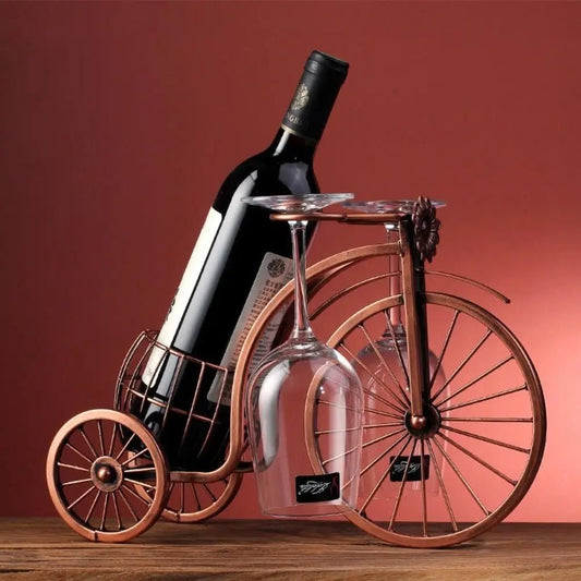 Kreatives Weinregal aus Metall: Vintage - Design für Flaschen und Gläser - ApolettaApoletta