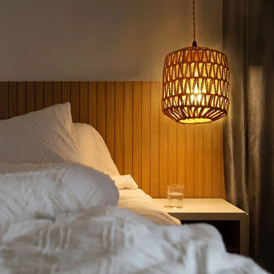 LED Rattan - Wandleuchte: Handgeflochtene Lampe aus Hanfseil im Retro - Stil für Wohn - und Schlafzimmer - ApolettaApoletta