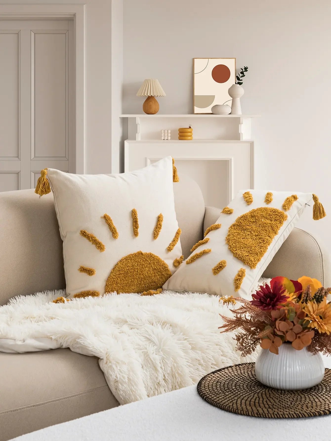 Getufteter Kissenbezug: Gelbes Sonnen - Muster im Boho - Stil für Sofa & Bett - ApolettaApoletta