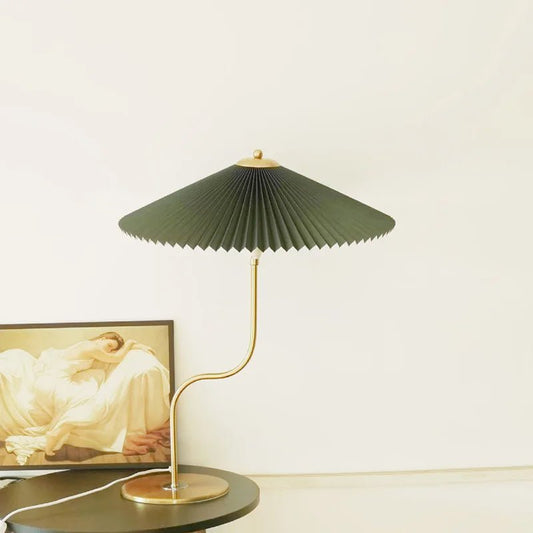 Plissee - Regenschirm - Tischlampe: Moderne Wackelleuchte für Schlafzimmer mit E14/E27 - Fassung - ApolettaApoletta