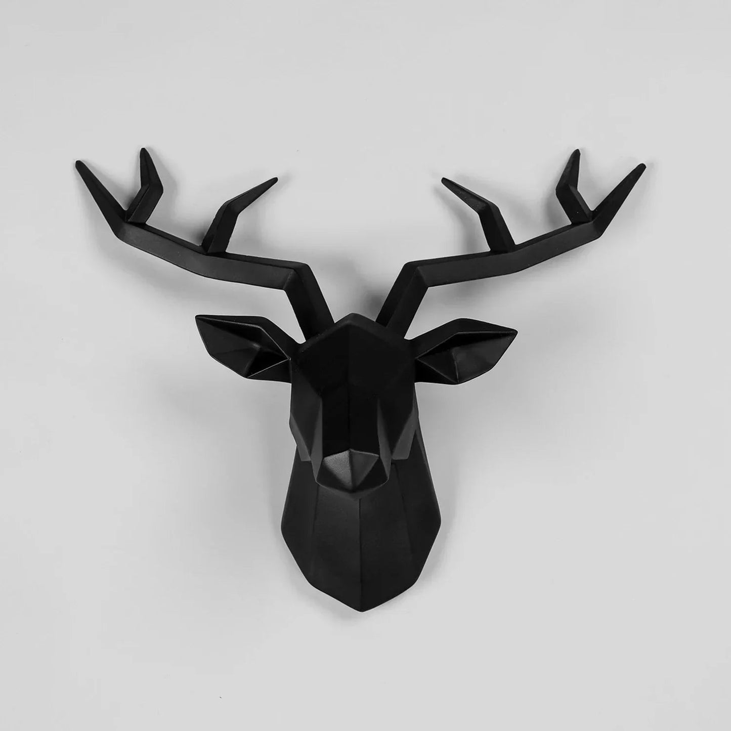Hirschkopf - Skulptur: Wandbehang, Tierstatue & kreative Elchkunst für Büro und Zuhause - ApolettaApoletta
